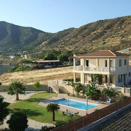 Villa Petros Seashore *
